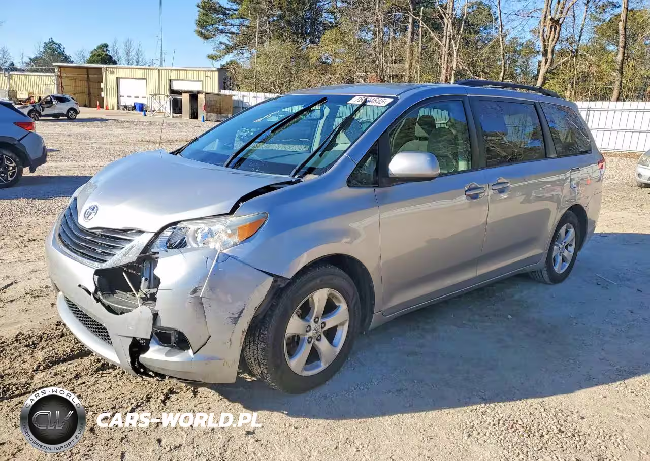 2012 Toyota Sienna Le