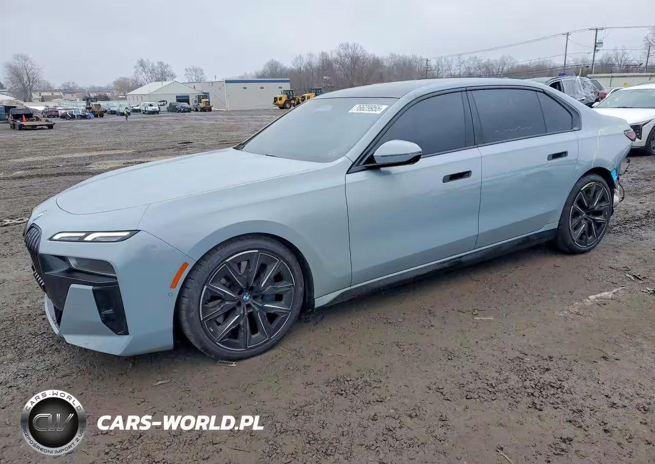2023 BMW 760 Xi
