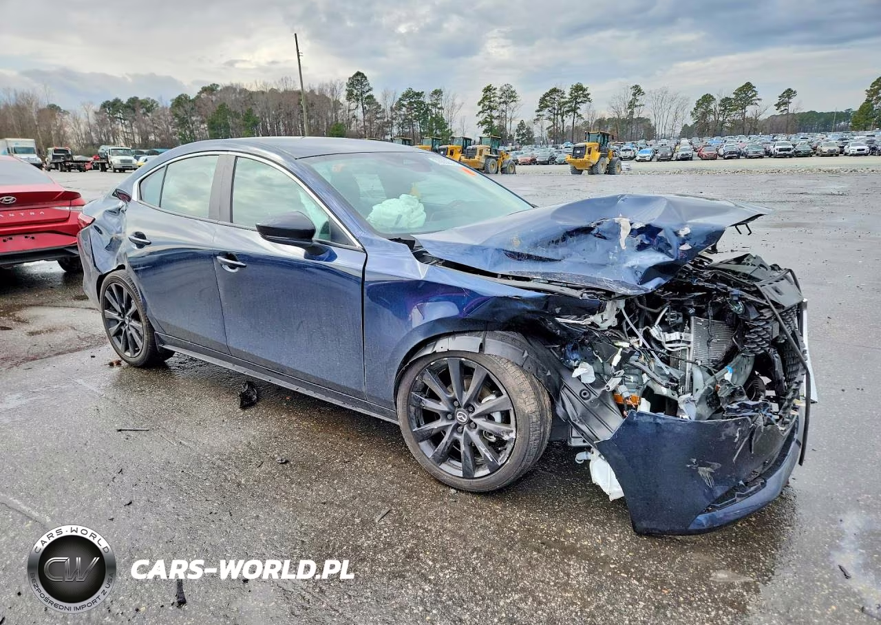 2025 Mazda 3 Select Sport VIN:3MZBPABM7SM464409 - 4
