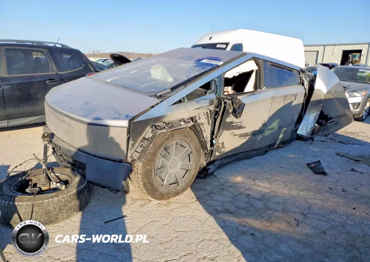 2025 Tesla Cybertruck