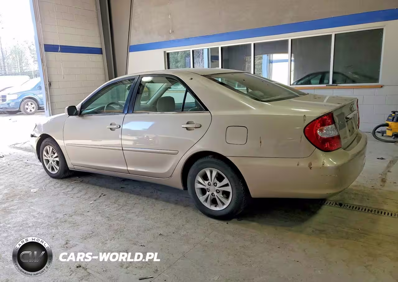 2004 Toyota Camry Le VIN:4T1BF30K64U585414 - 2