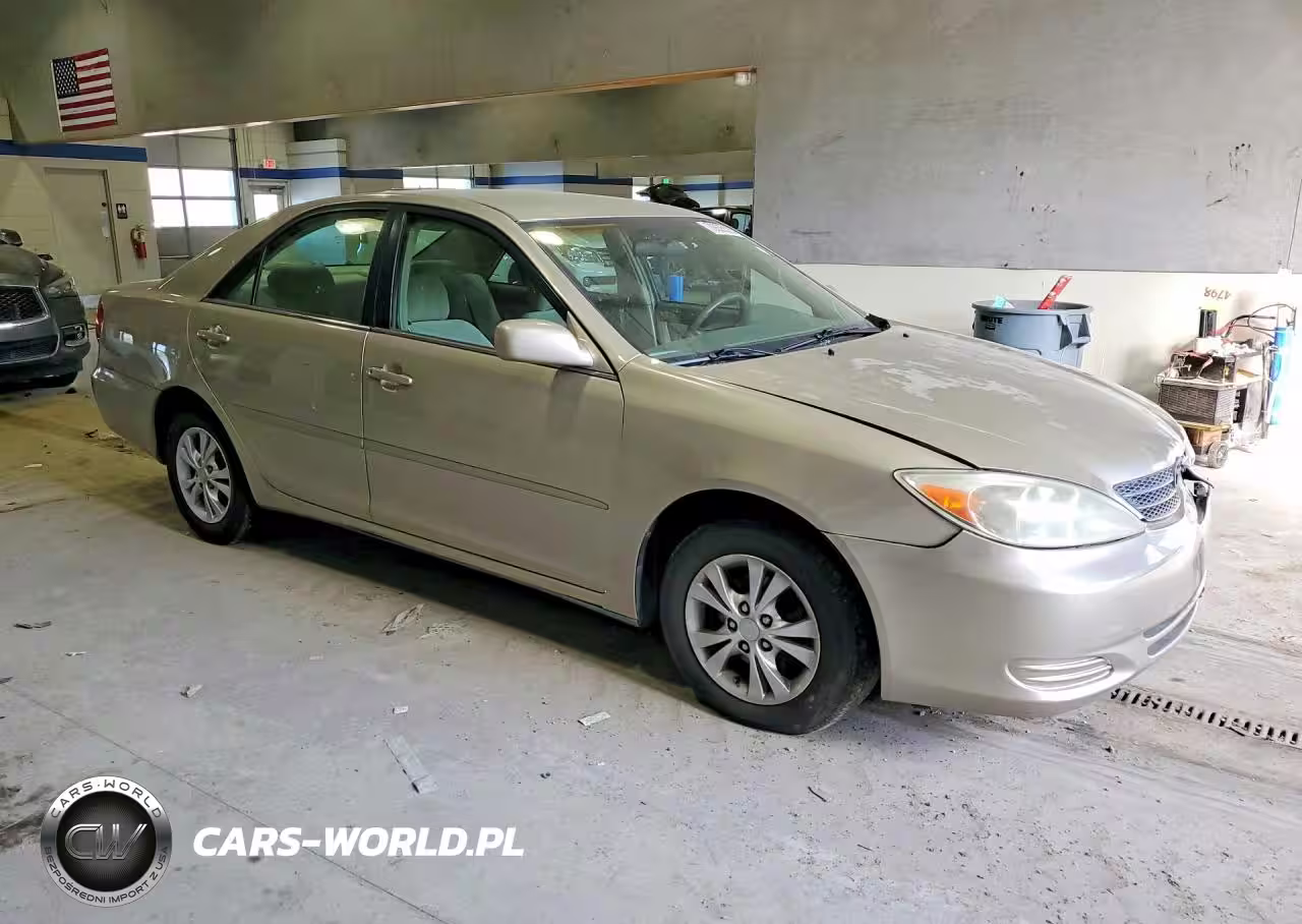 2004 Toyota Camry Le VIN:4T1BF30K64U585414 - 4