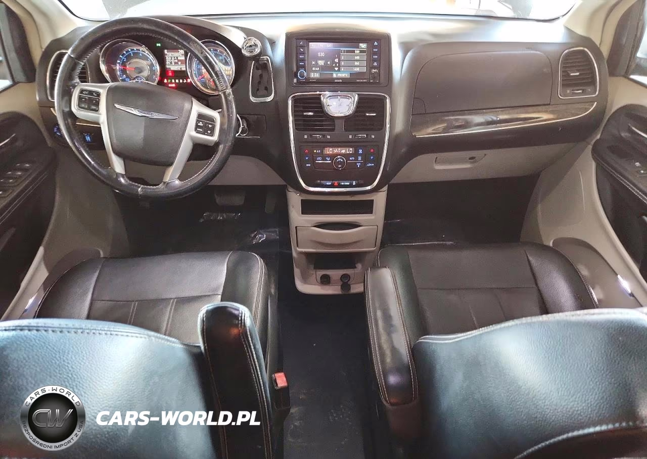 2016 Chrysler Town & Country Touring VIN:2C4RC1BG6GR229555 - 8