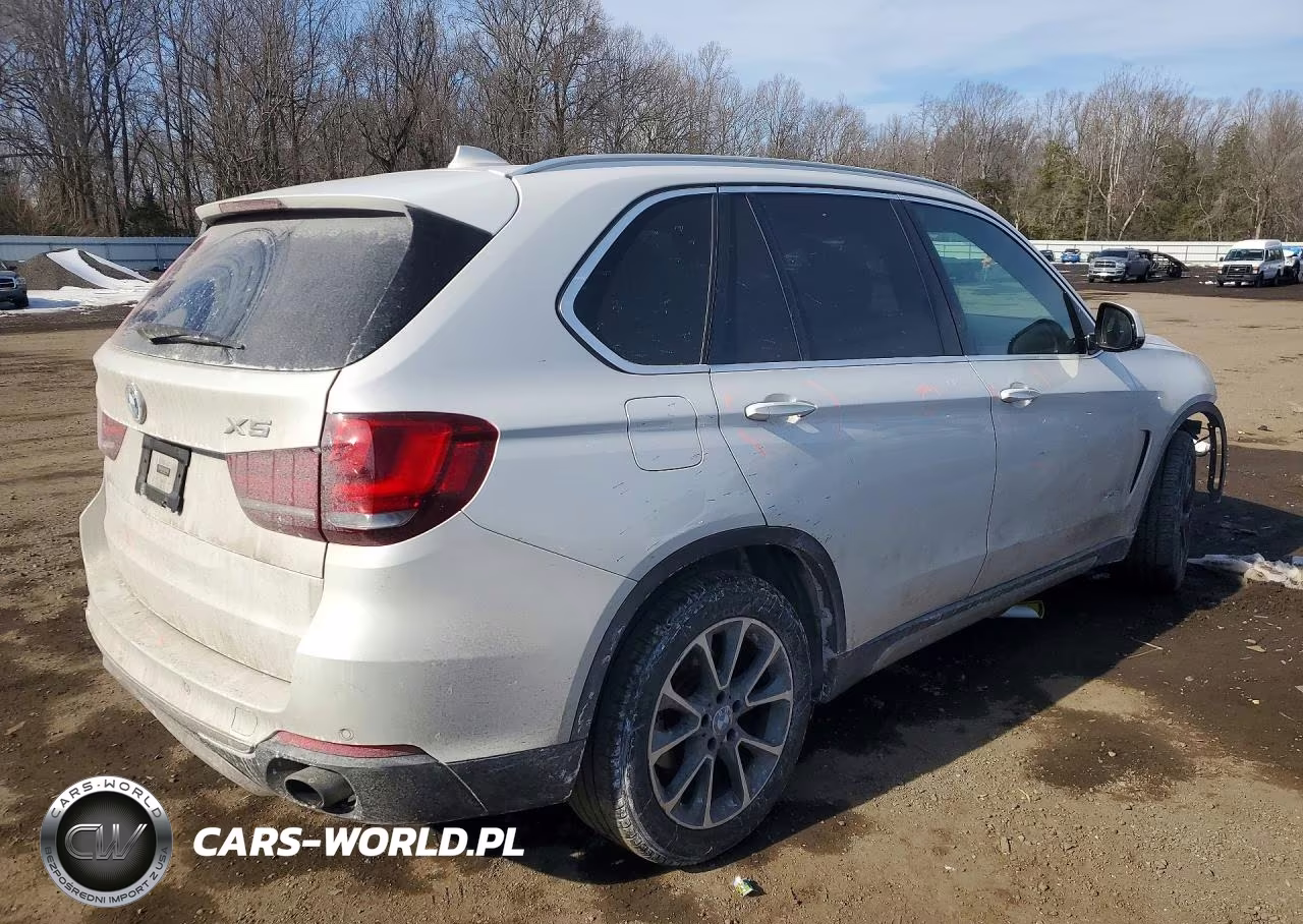 2017 BMW X5 xDrive35I VIN:5UXKR0C31H0V72256 - 3