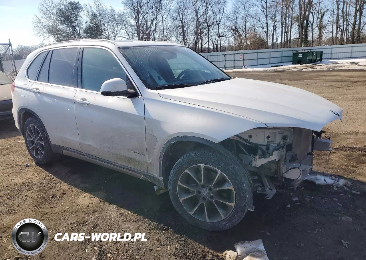 2017 BMW X5 xDrive35I VIN:5UXKR0C31H0V72256 - 4