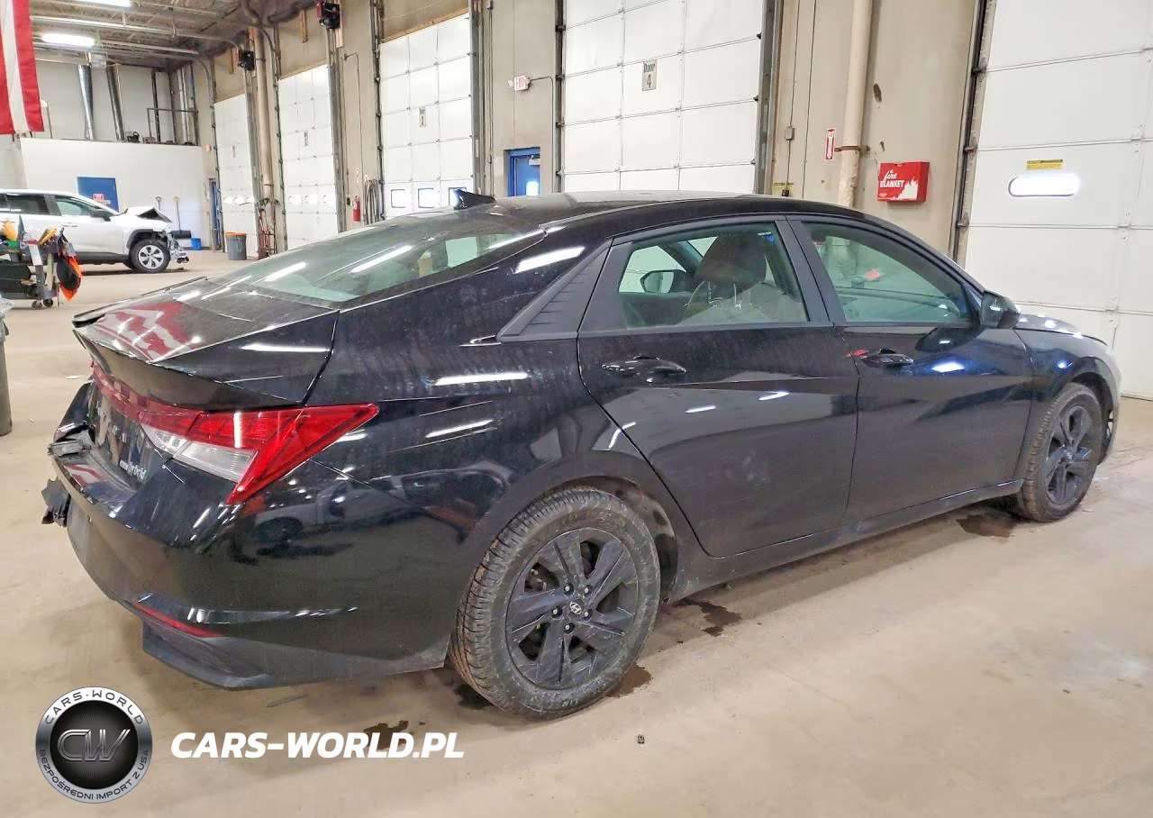 2023 Hyundai Elantra Blue VIN:KMHLM4AJ1PU090144 - 3
