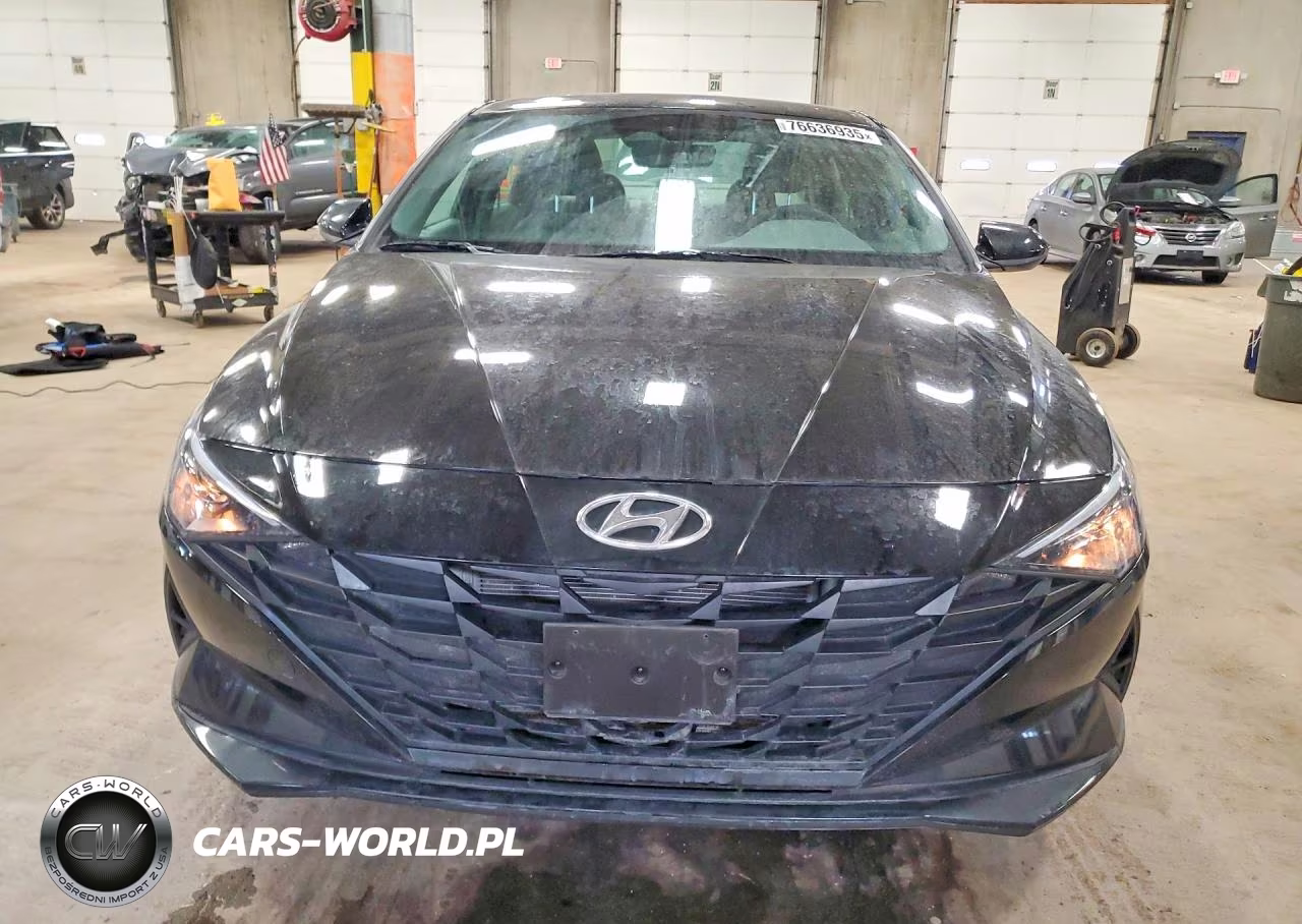 2023 Hyundai Elantra Blue VIN:KMHLM4AJ1PU090144 - 5