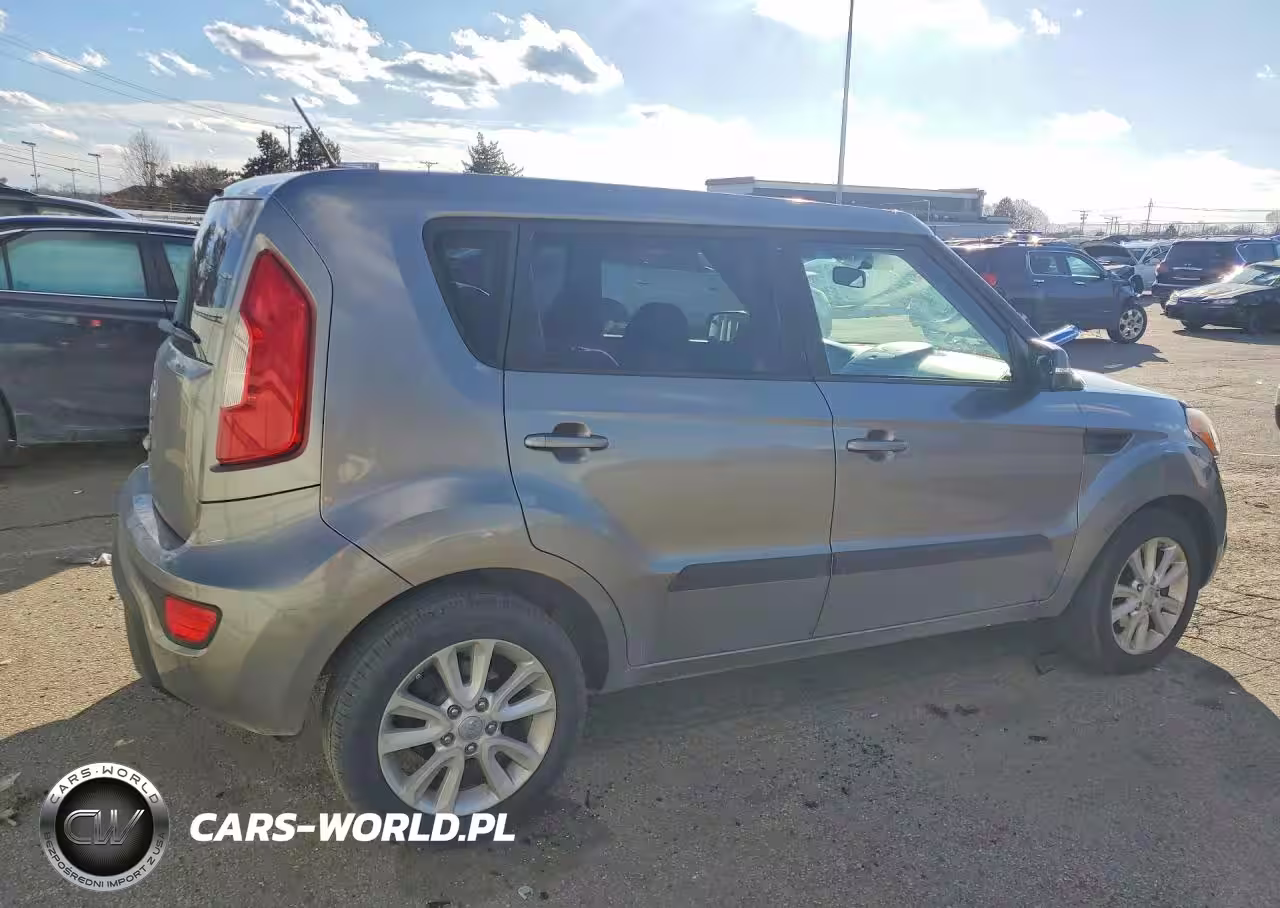 2012 Kia Soul + VIN:KNDJT2A64C7380692 - 3