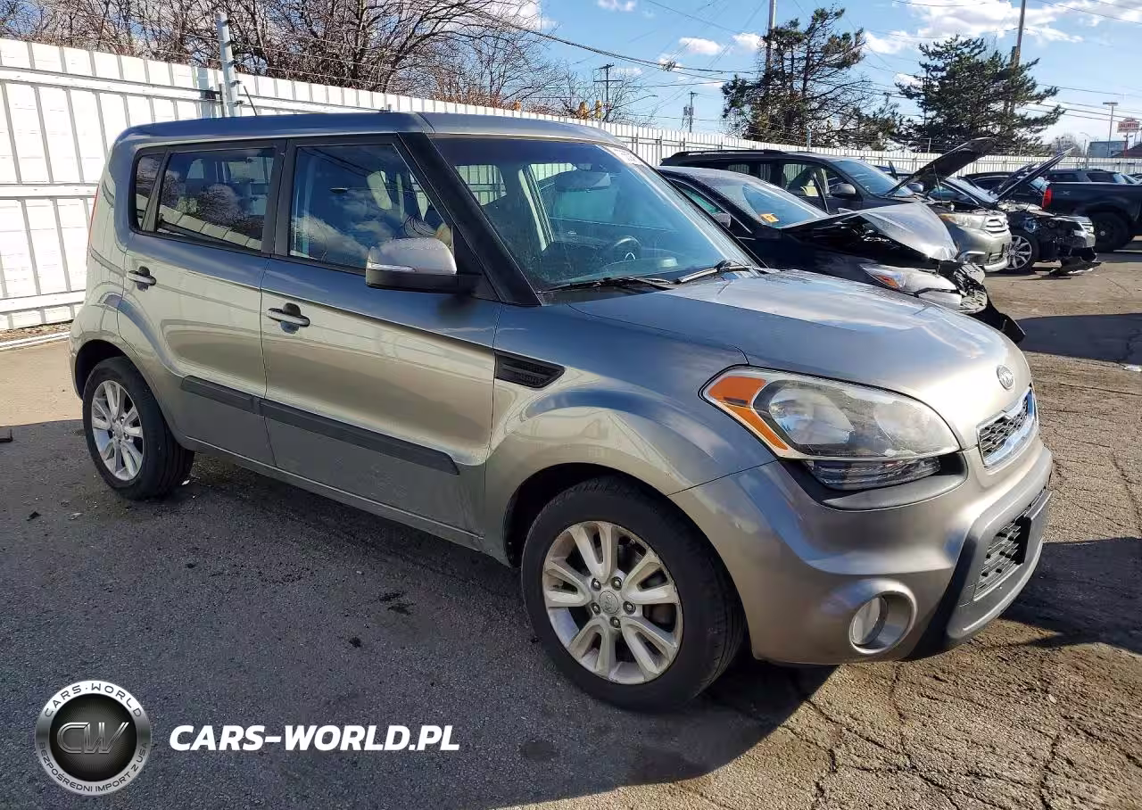 2012 Kia Soul + VIN:KNDJT2A64C7380692 - 4