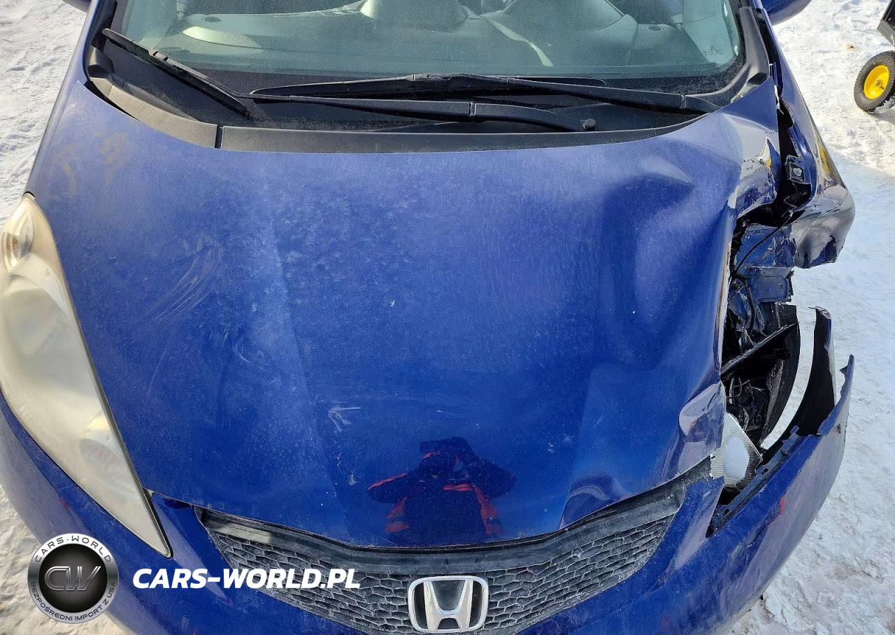 2011 Honda Fit Sport VIN:JHMGE8H54BC001148 - 11
