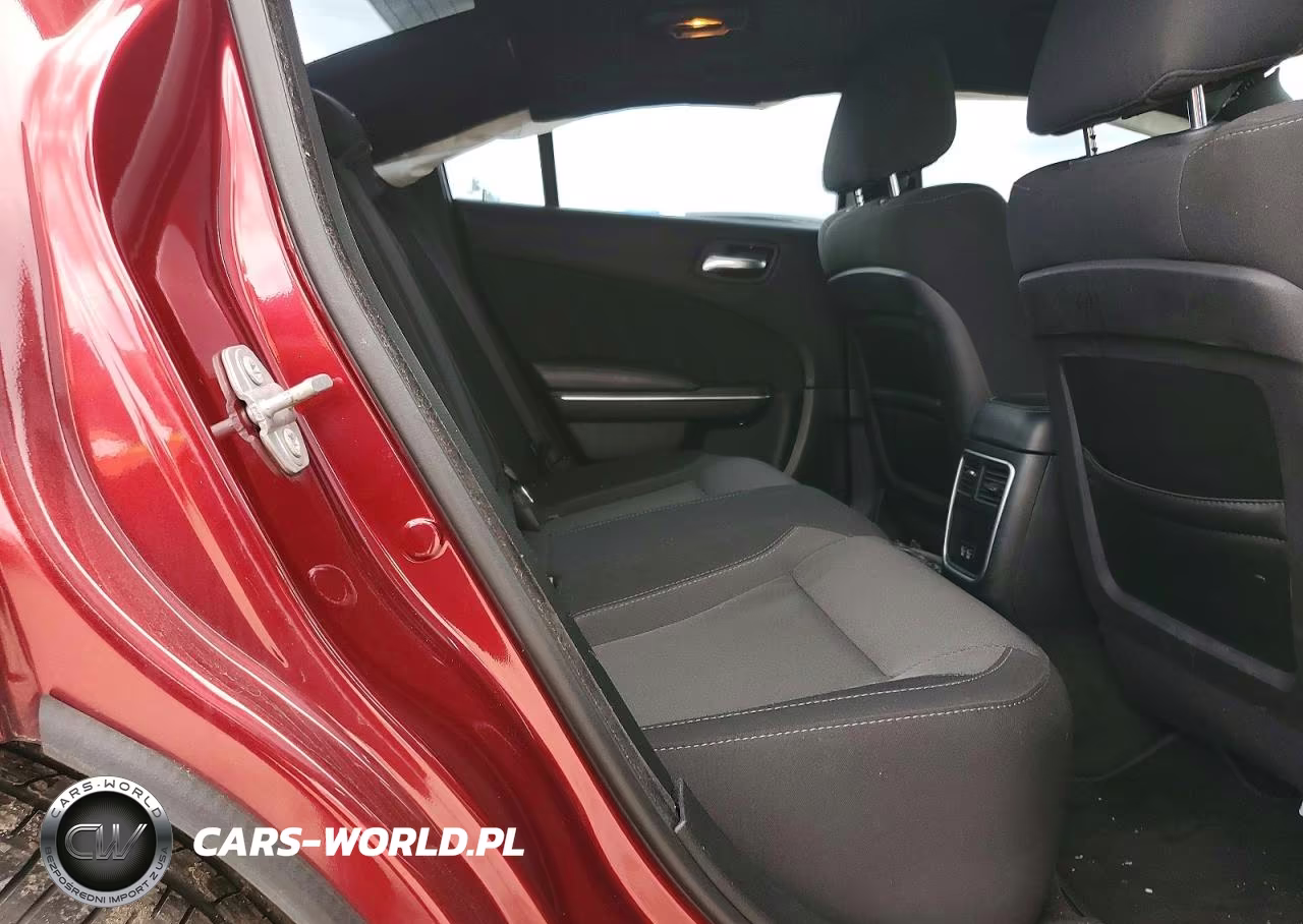 2018 Dodge Charger Sxt Plus VIN:2C3CDXHG2JH153413 - 10