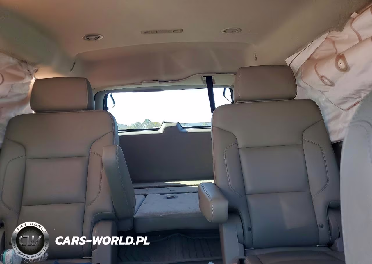 2019 Chevrolet Tahoe K1500 Lt VIN:1GNSKBKC0KR213011 - 10