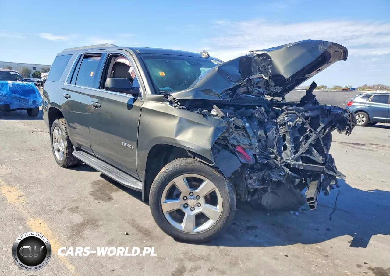 2019 Chevrolet Tahoe K1500 Lt VIN:1GNSKBKC0KR213011 - 4