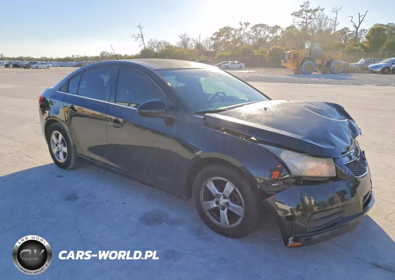 2014 Chevrolet Cruze Lt VIN:1G1PC5SB1E7273053 - 4