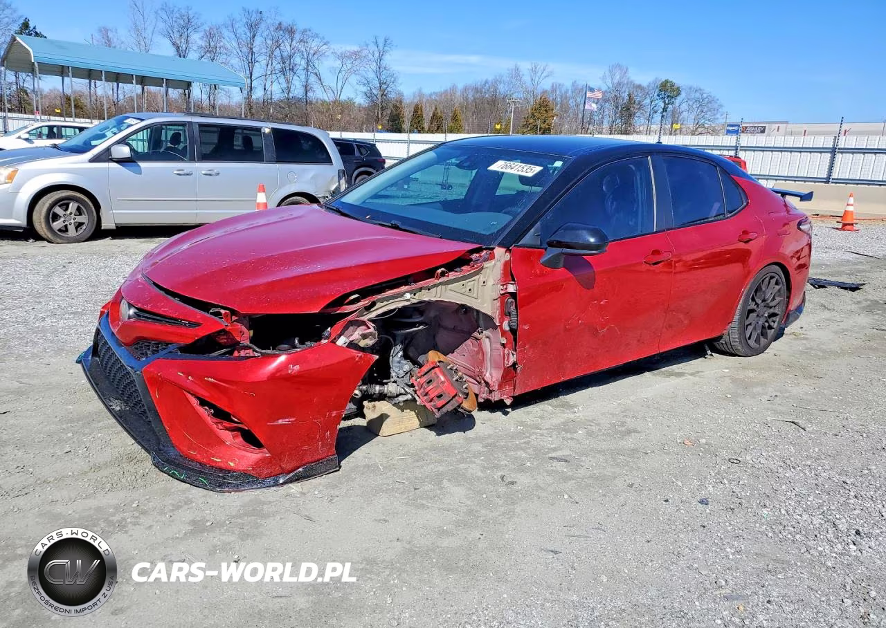 2020 Toyota Camry Trd
