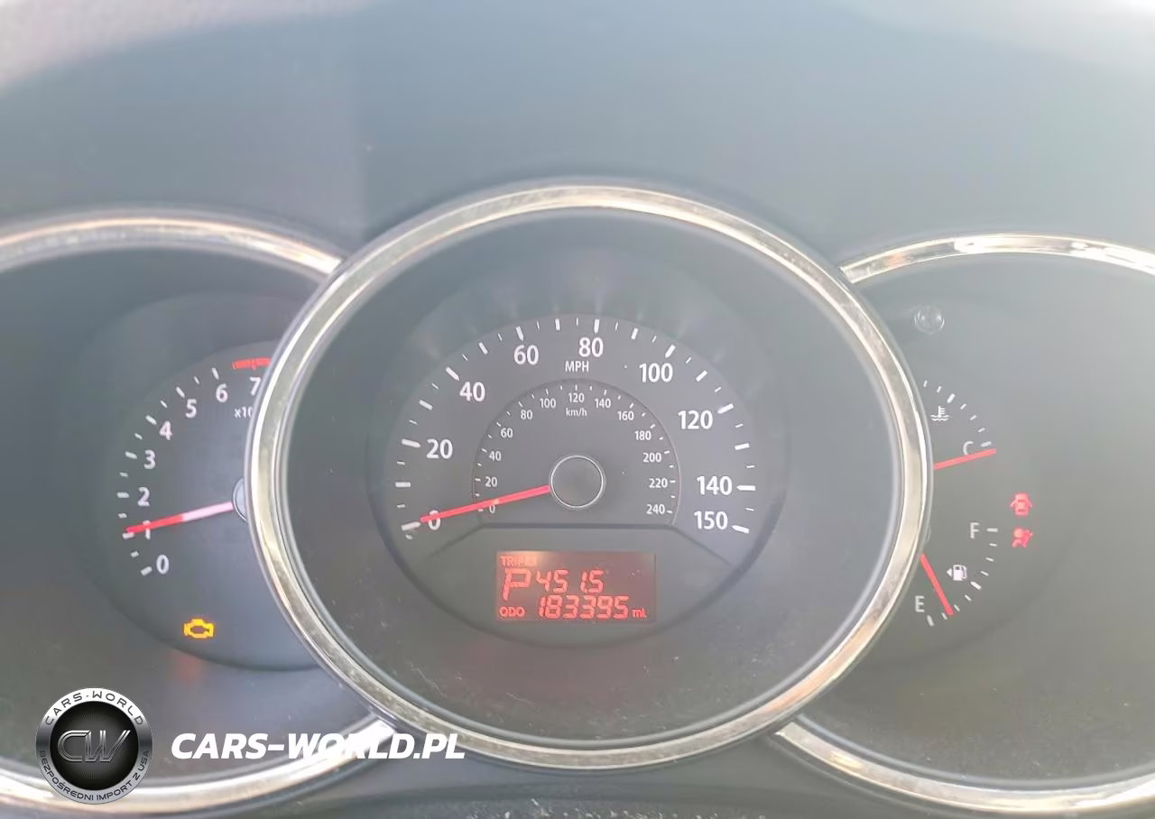 2013 Kia Sorento Lx VIN:5XYKT3A61DG313787 - 9