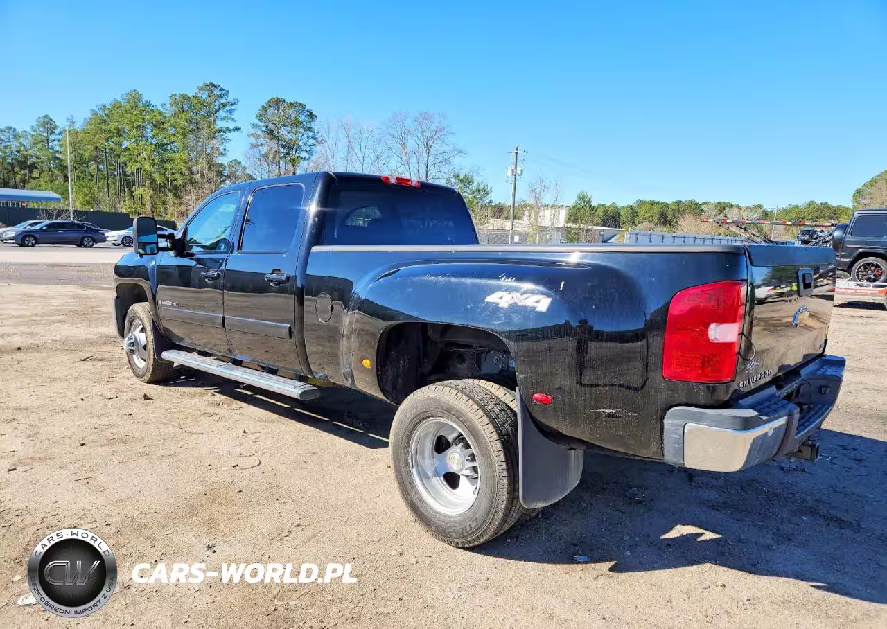 2008 Chevrolet Silverado K3500 VIN:1GCJK33638F118570 - 3
