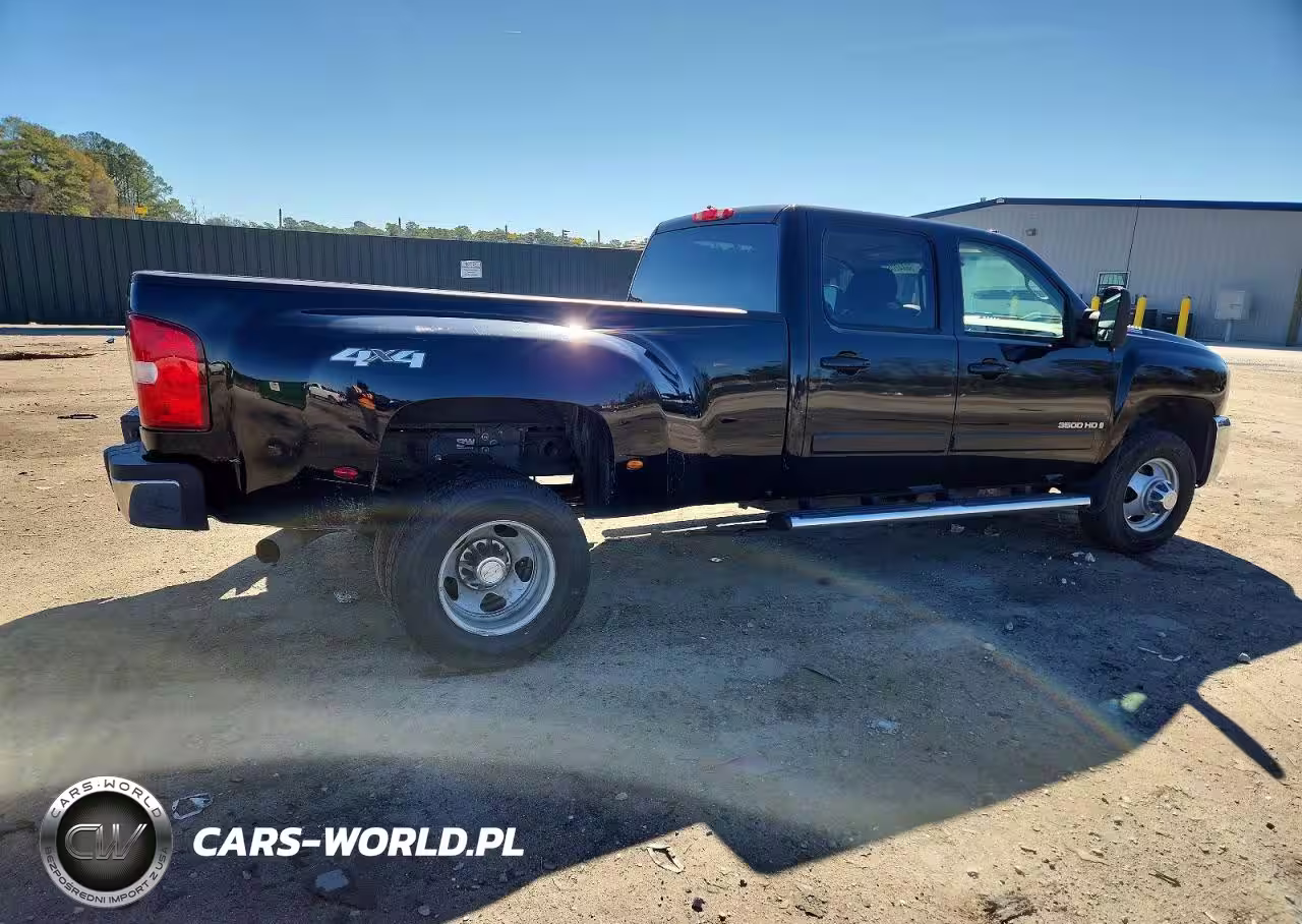 2008 Chevrolet Silverado K3500 VIN:1GCJK33638F118570 - 4
