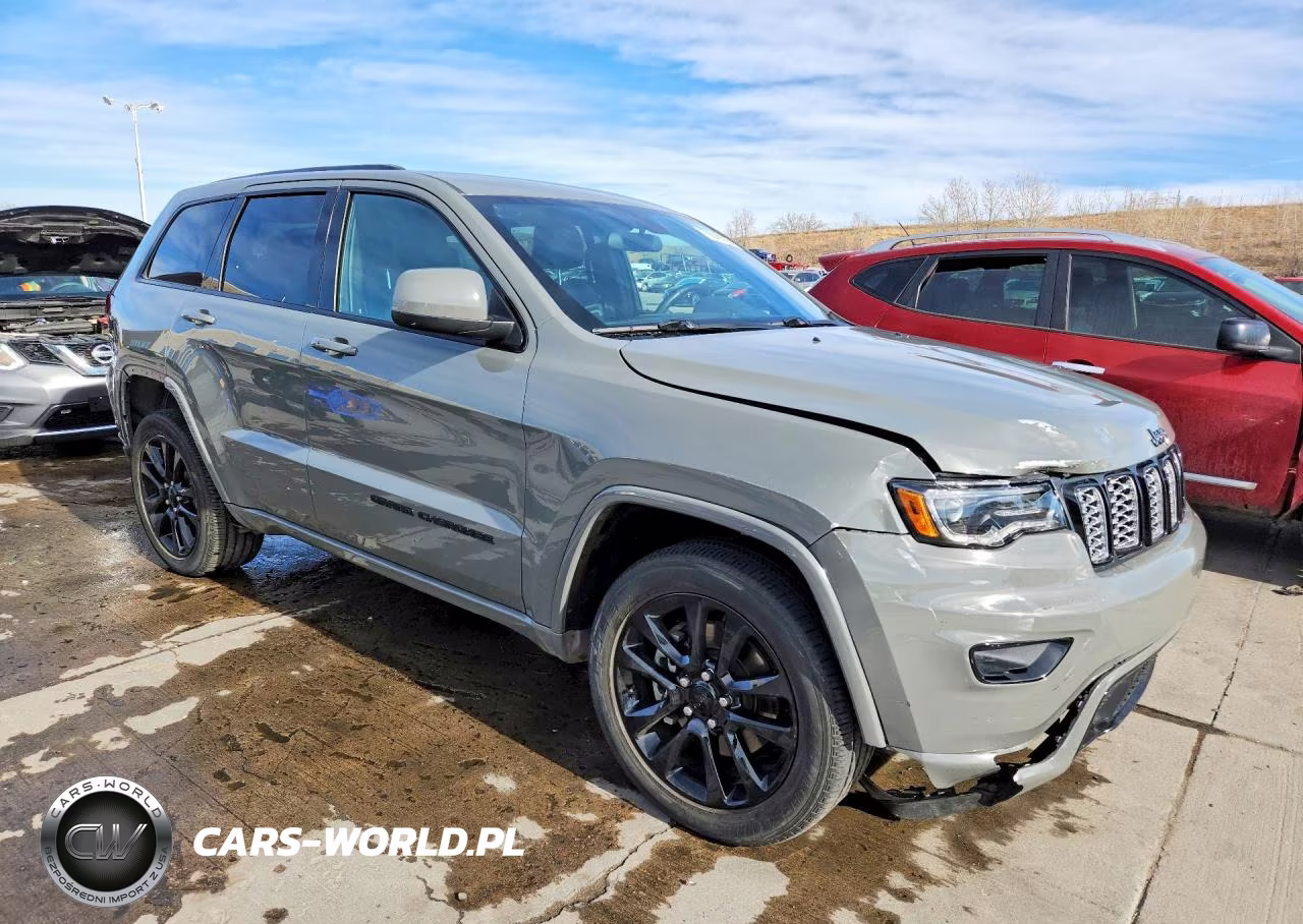 2021 Jeep Grand Cherokee Laredo VIN:1C4RJEAG0MC783869 - 4