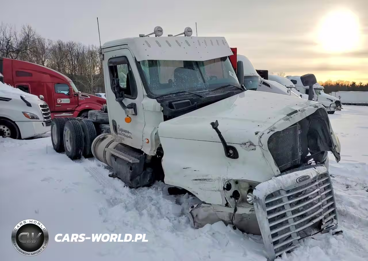 2013 Freightliner Cascadia