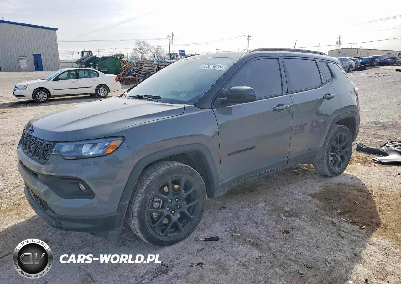 2023 Jeep Compass Latitude – zdjęcie 1 z 13
