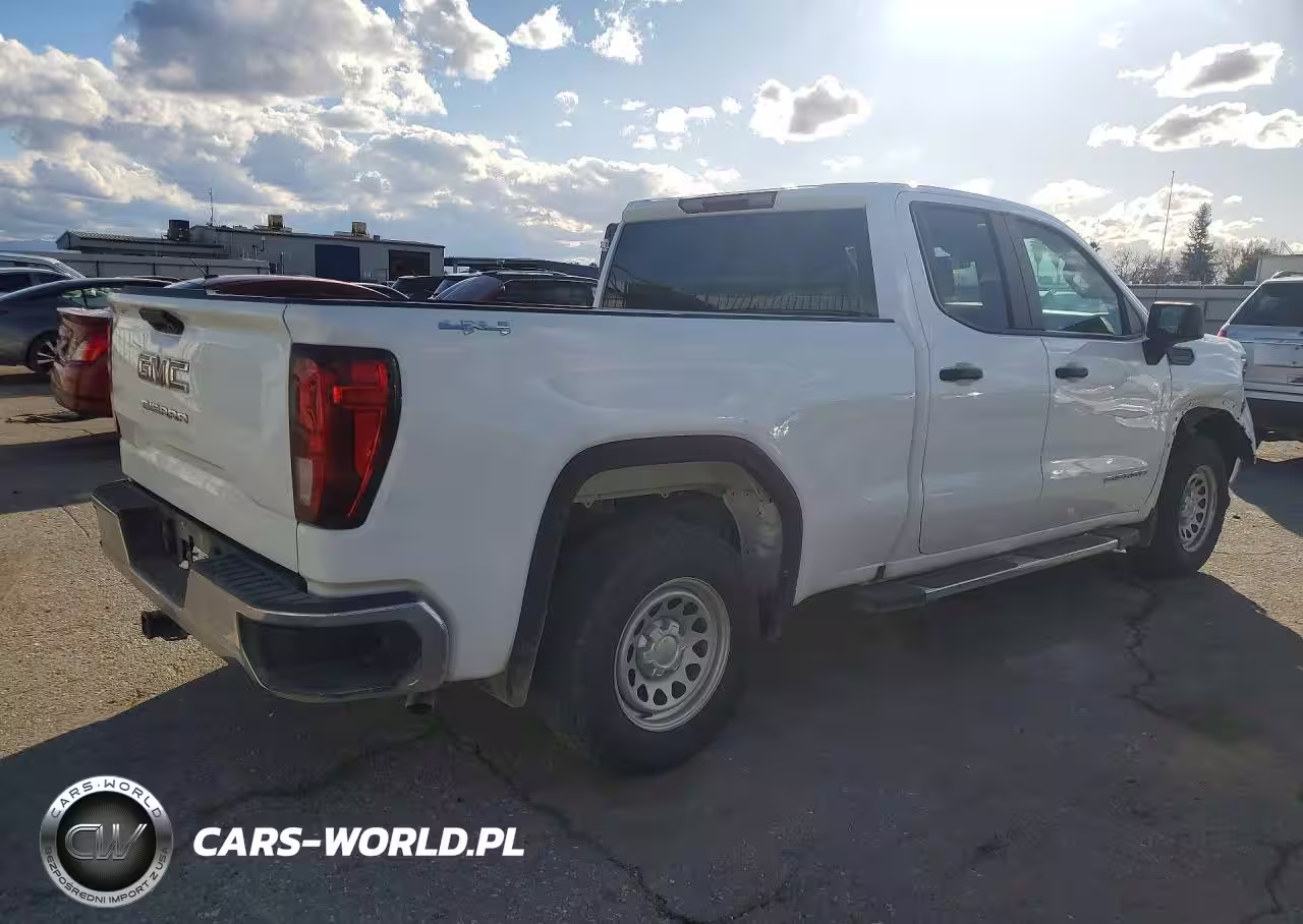 2024 GMC Sierra K1500 VIN:1GTRUAED7RZ155215 - 3