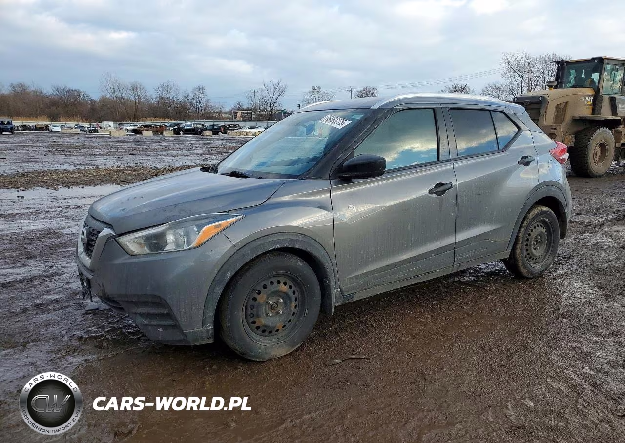 2019 Nissan Kicks S