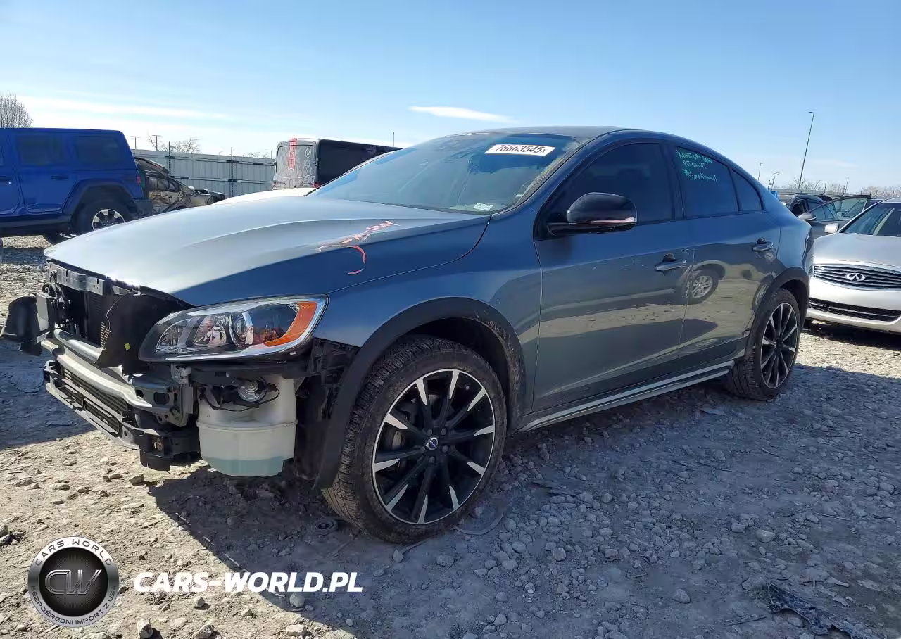 2018 Volvo S60 Cross Country T5