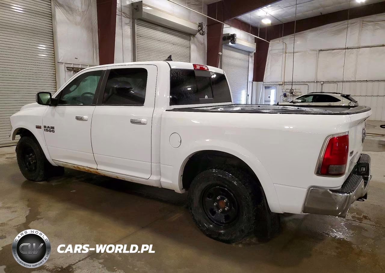 2015 Ram 1500 Laramie VIN:1C6RR7NT8FS739310 - 2