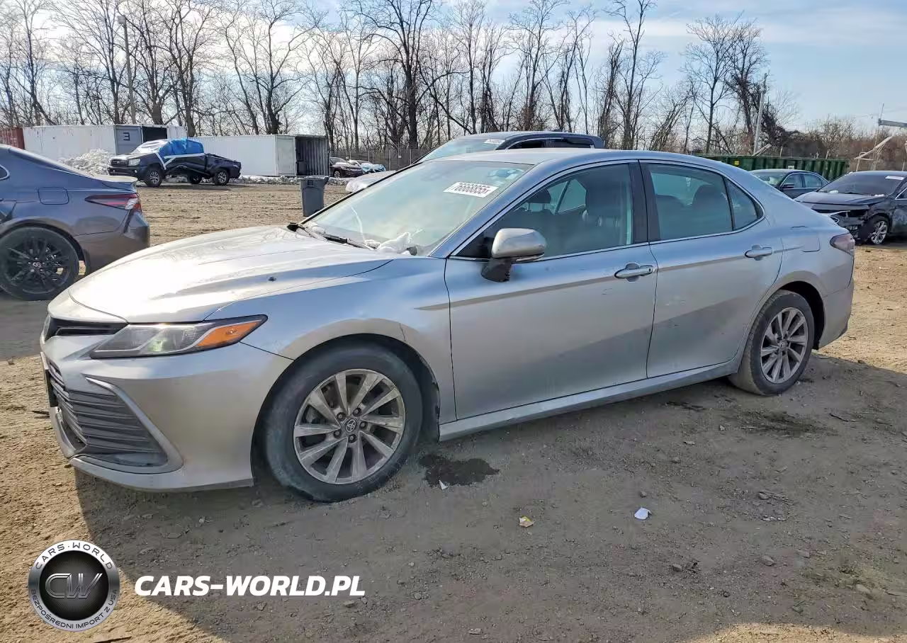 2023 Toyota Camry Le