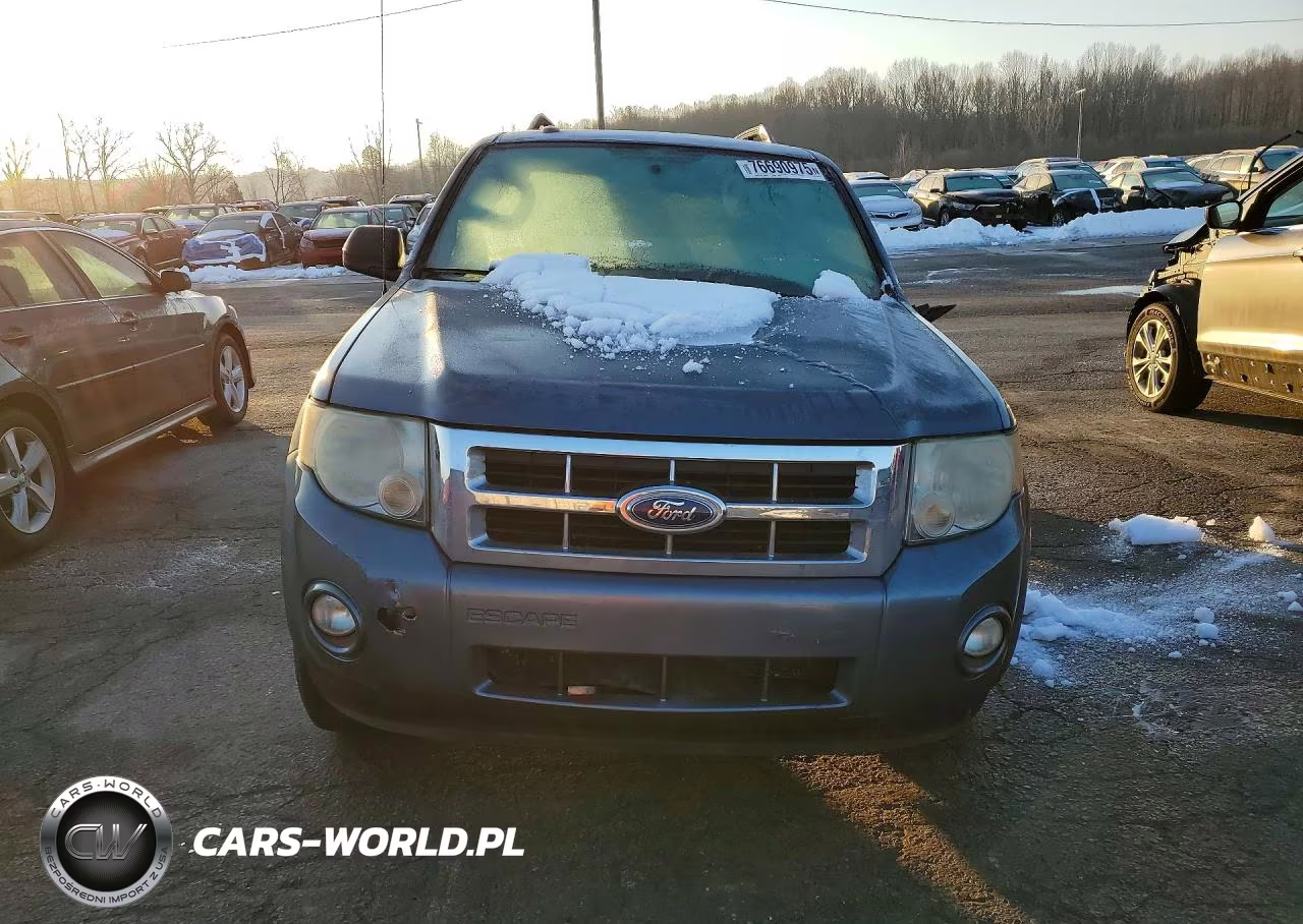 2010 Ford Escape Xlt VIN:1FMCU9D77AKC44825 - 5