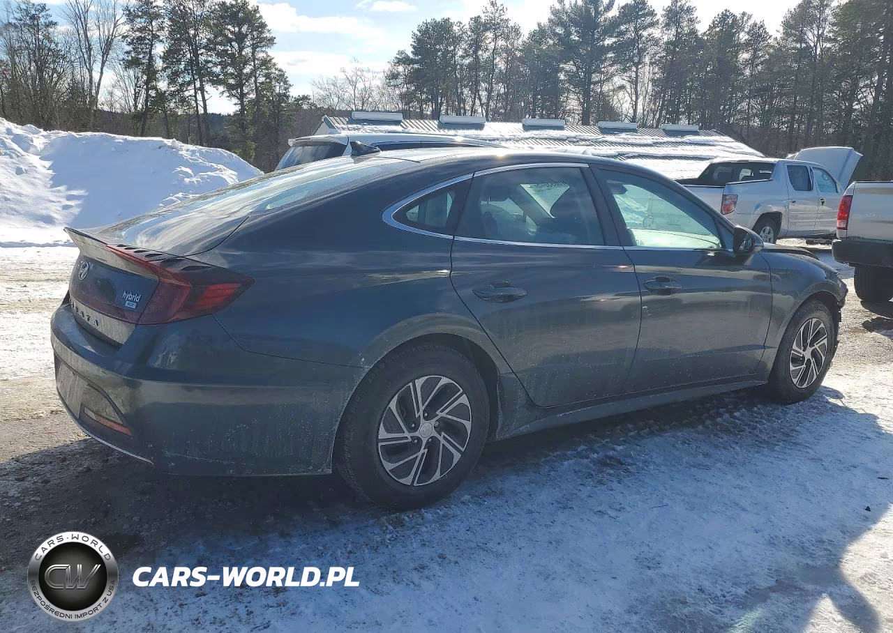 2021 Hyundai Sonata Hybrid Blue VIN:KMHL24JJ5MA029379 - 3