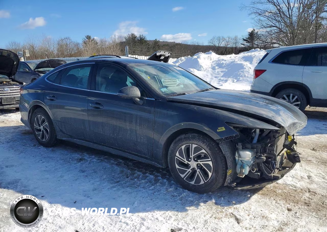 2021 Hyundai Sonata Hybrid Blue VIN:KMHL24JJ5MA029379 - 4
