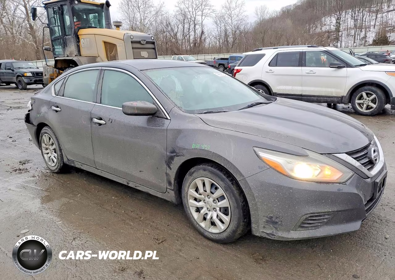 2017 Nissan Altima 2.5 S VIN:1N4AL3AP5HC298103 - 4