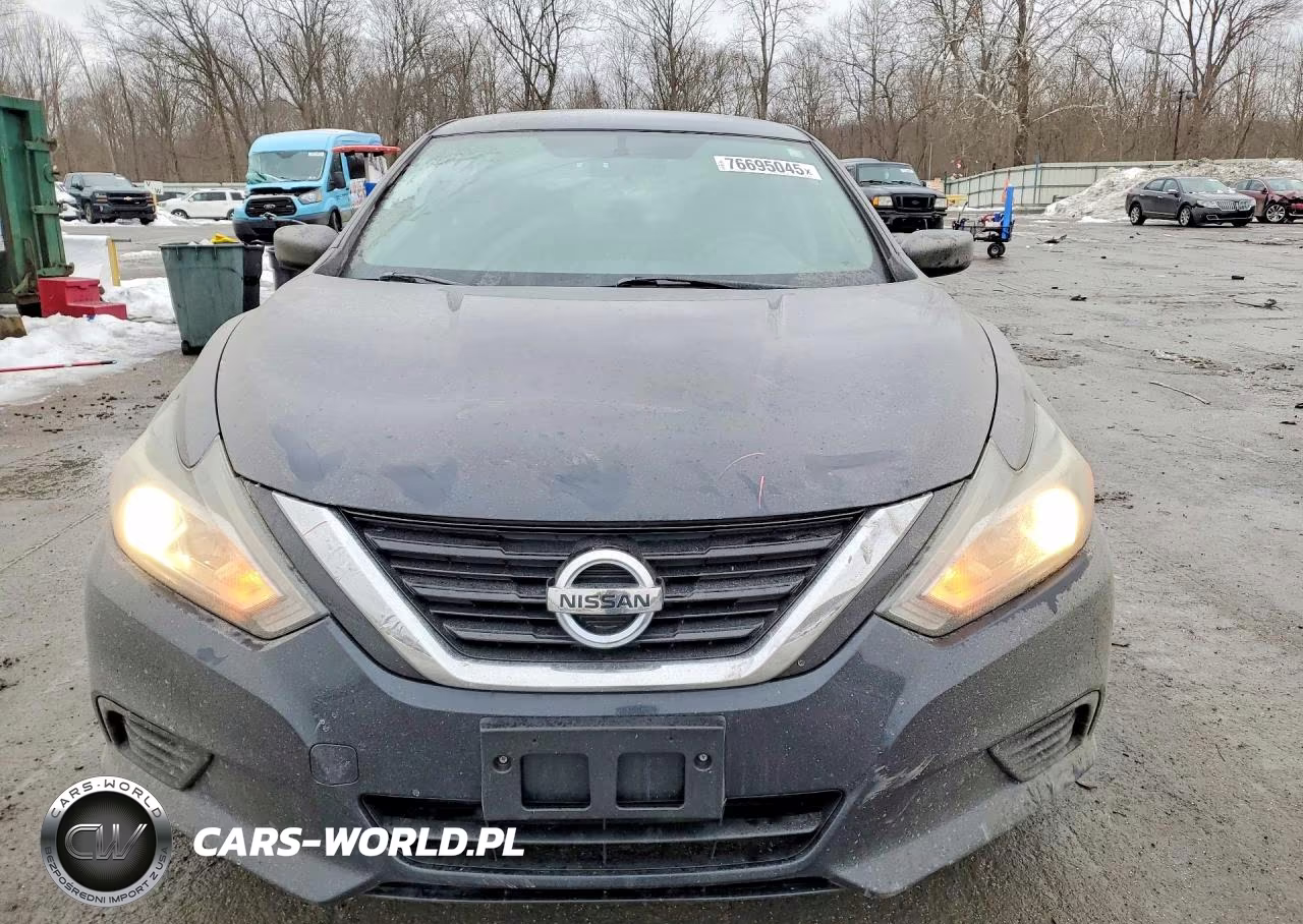 2017 Nissan Altima 2.5 S VIN:1N4AL3AP5HC298103 - 5