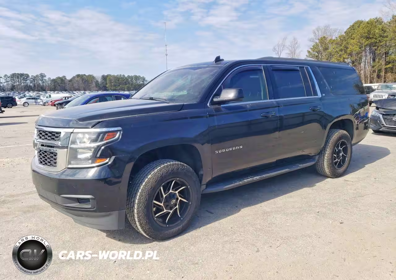 2018 Chevrolet Suburban C1500 Lt