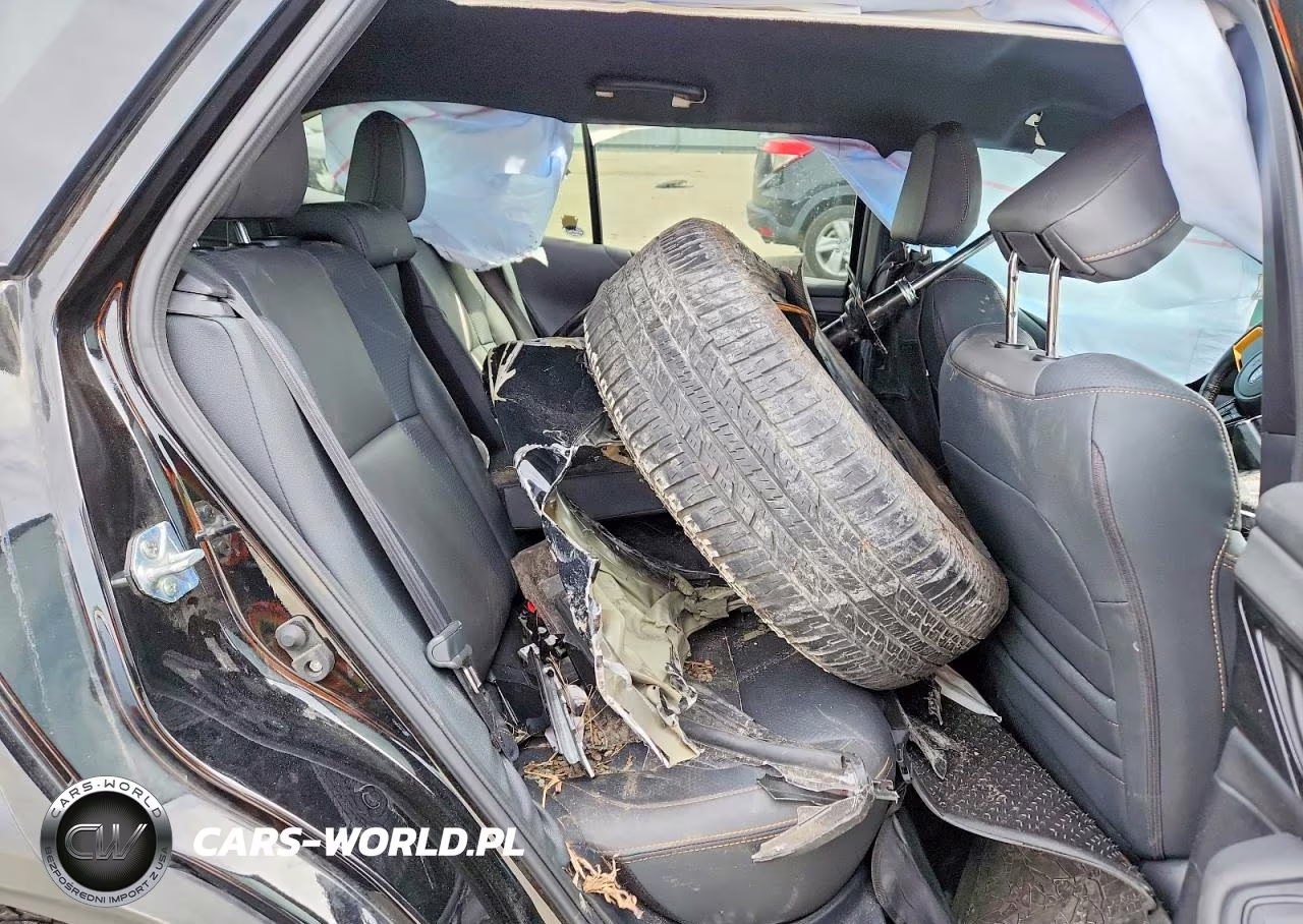 2024 Subaru Outback Wilderness VIN:4S4BTGSD4R3292932 - 11