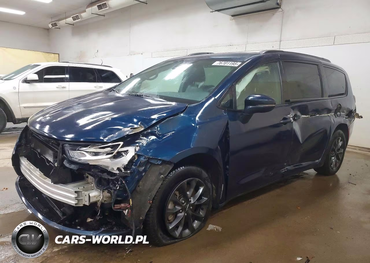 2021 Chrysler Pacifica Touring L