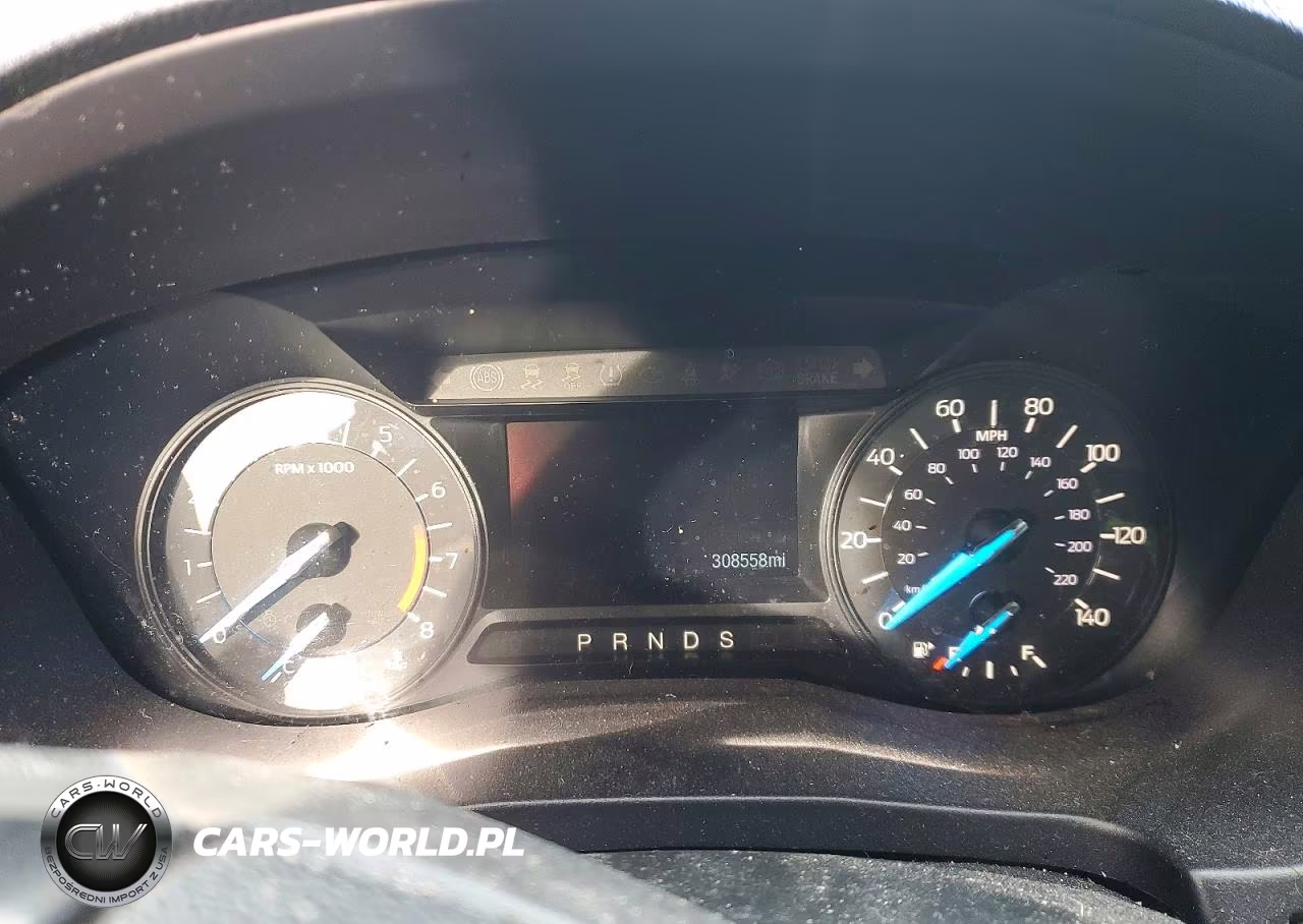 2018 Ford Explorer VIN:1FM5K8B8XJGC91127 - 9
