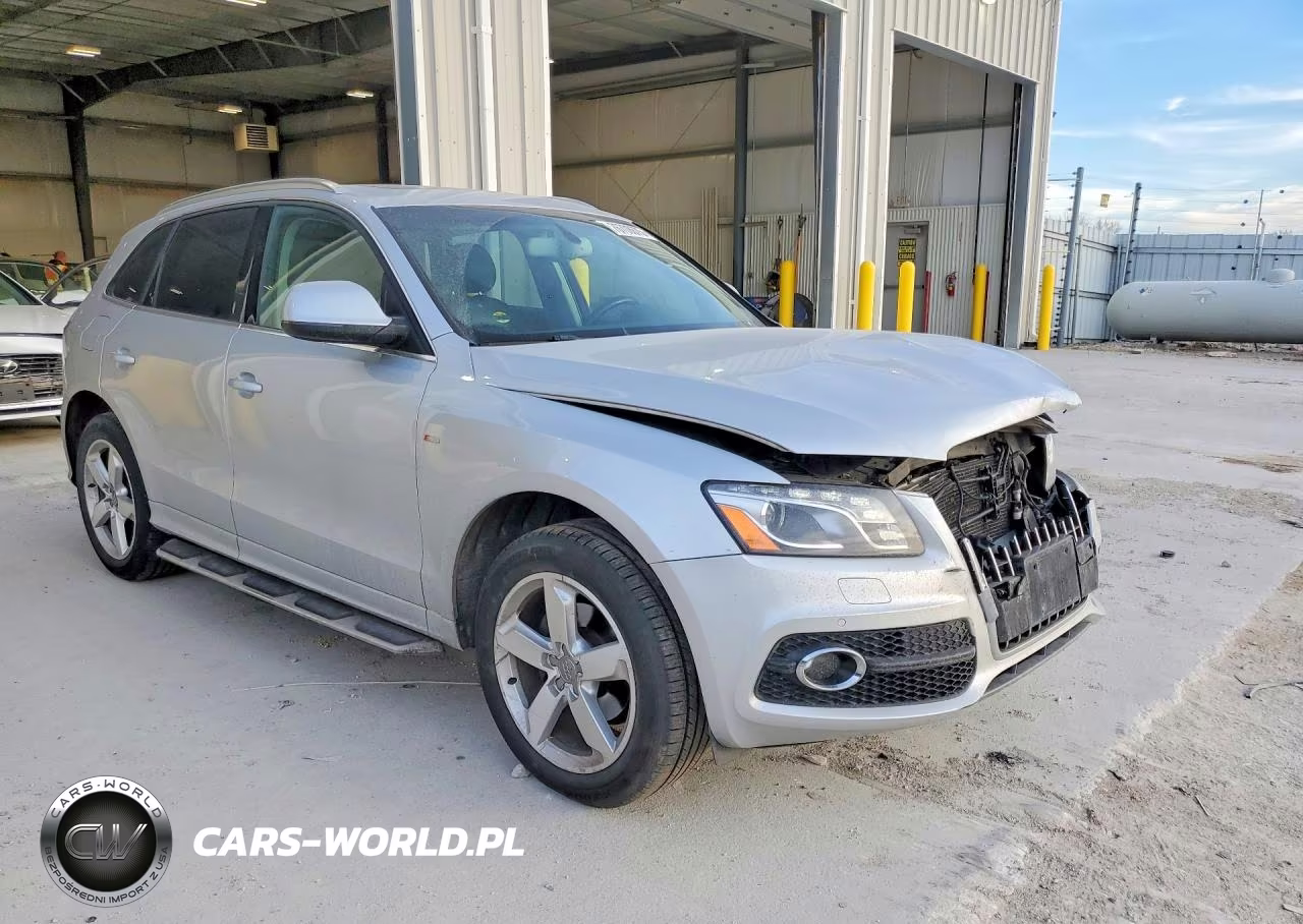 2011 Audi Q5 Prestige VIN:WA1WKAFP3BA036447 - 4