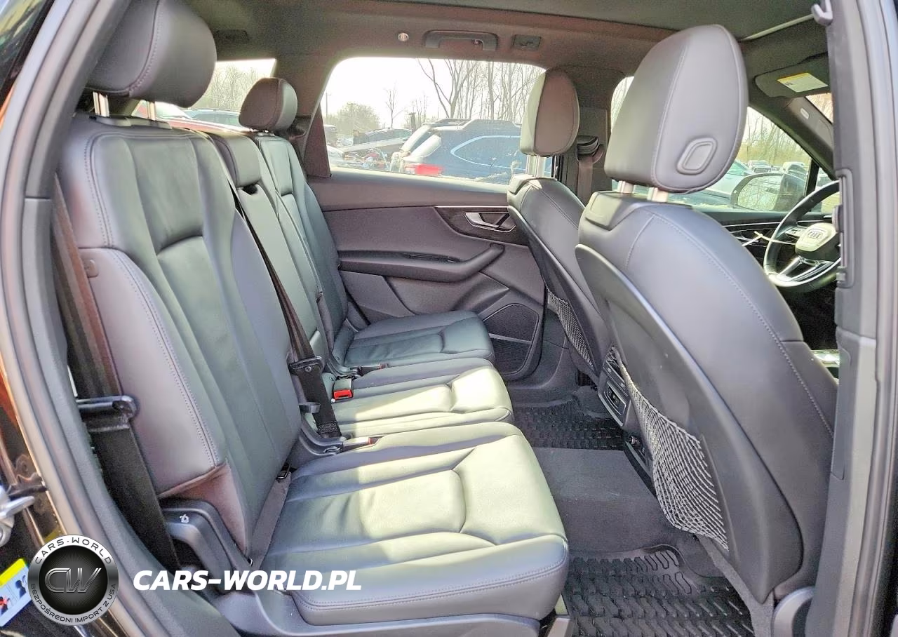 2022 Audi Q7 Premium Plus VIN:WA1LXBF7XND008691 - 11