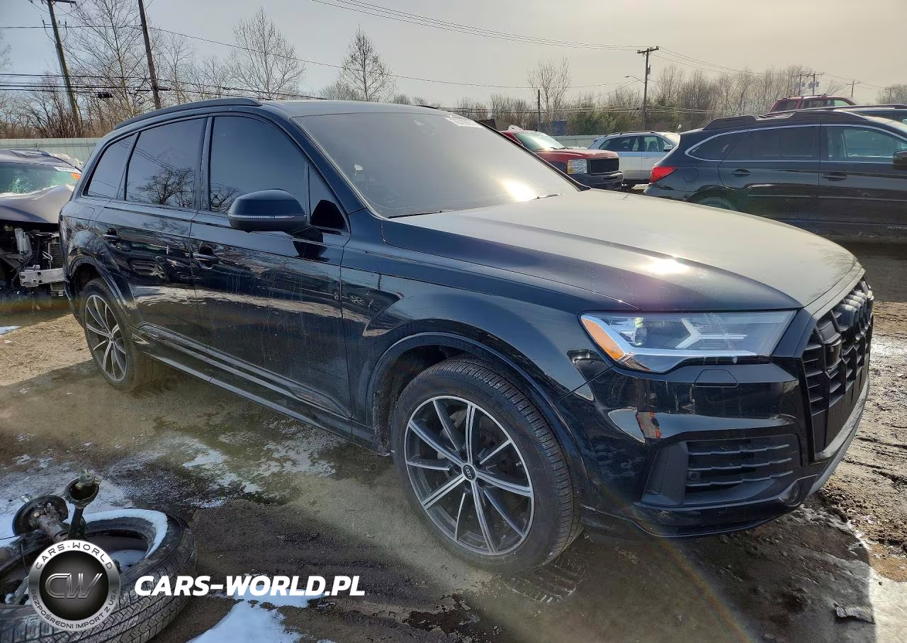 2022 Audi Q7 Premium Plus VIN:WA1LXBF7XND008691 - 4