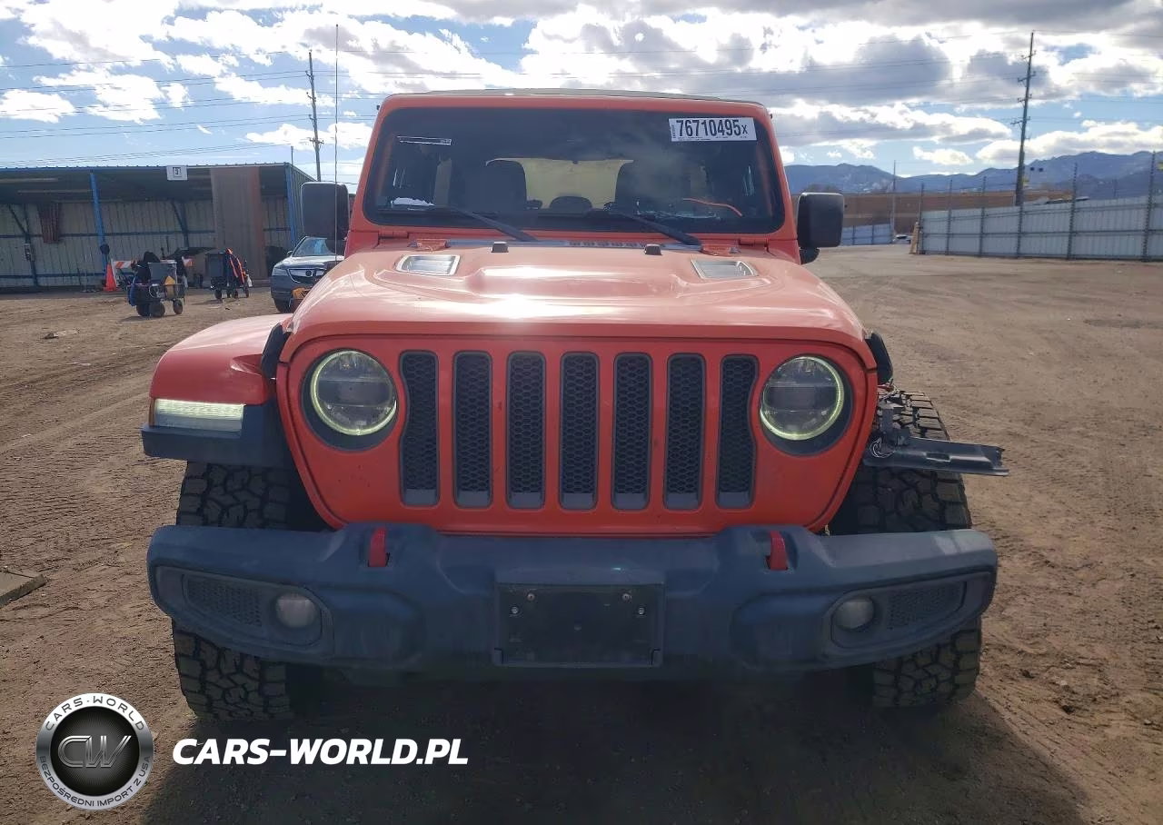 2018 Jeep Wrangler Unlimited Rubicon VIN:1C4HJXFG5JW176800 - 5
