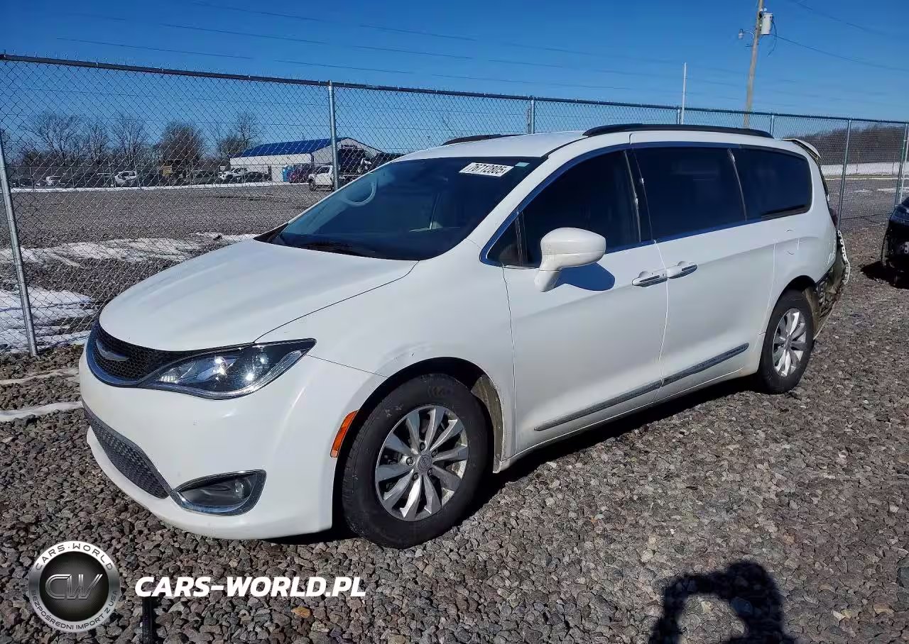 2017 Chrysler Pacifica Touring L