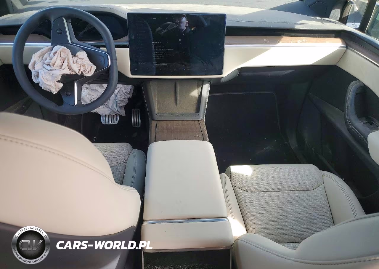 2023 Tesla Model X VIN:7SAXCBE53PF416192 - 8