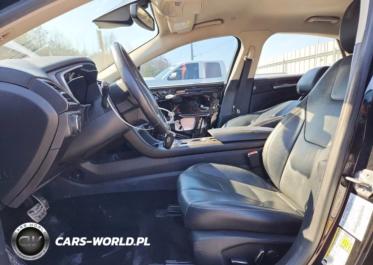 2018 Ford Fusion Titanium VIN:3FA6P0RU7JR117612 - 7