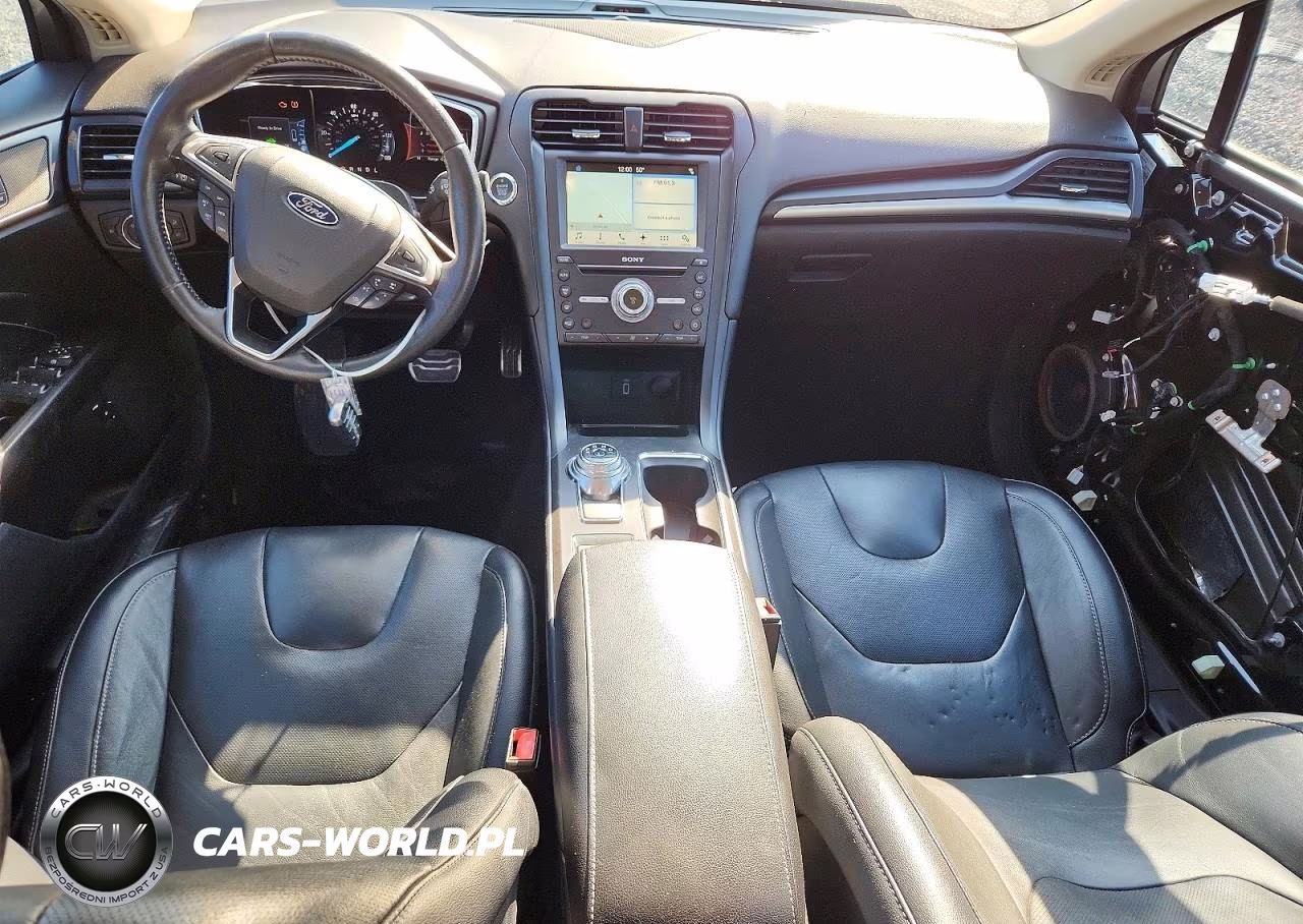 2018 Ford Fusion Titanium VIN:3FA6P0RU7JR117612 - 8