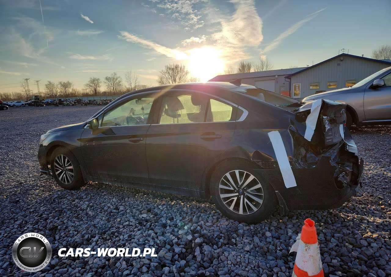 2018 Subaru Legacy 2.5I Premium VIN:4S3BNAF69J3029234 - 2