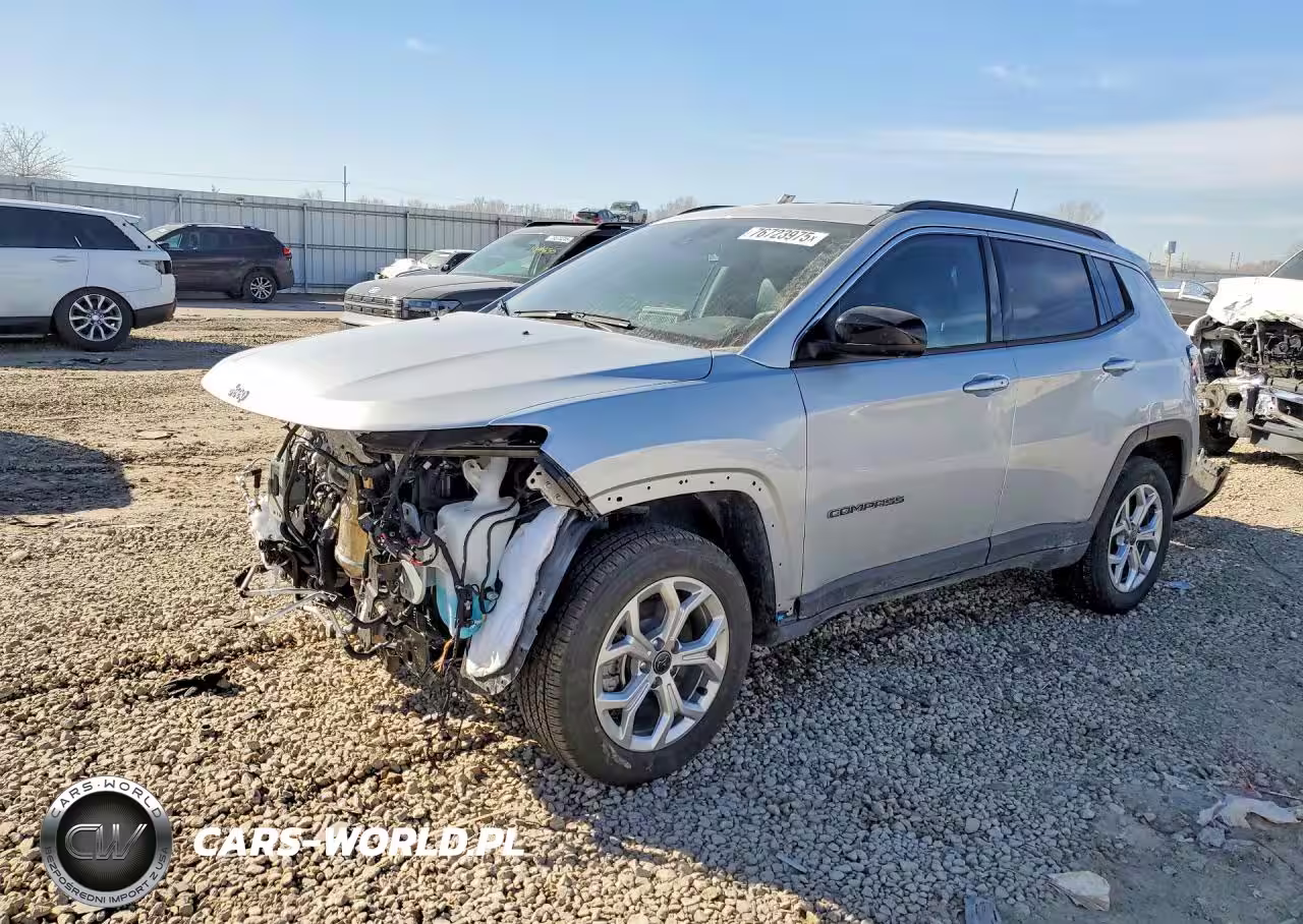 2025 Jeep Compass Latitude