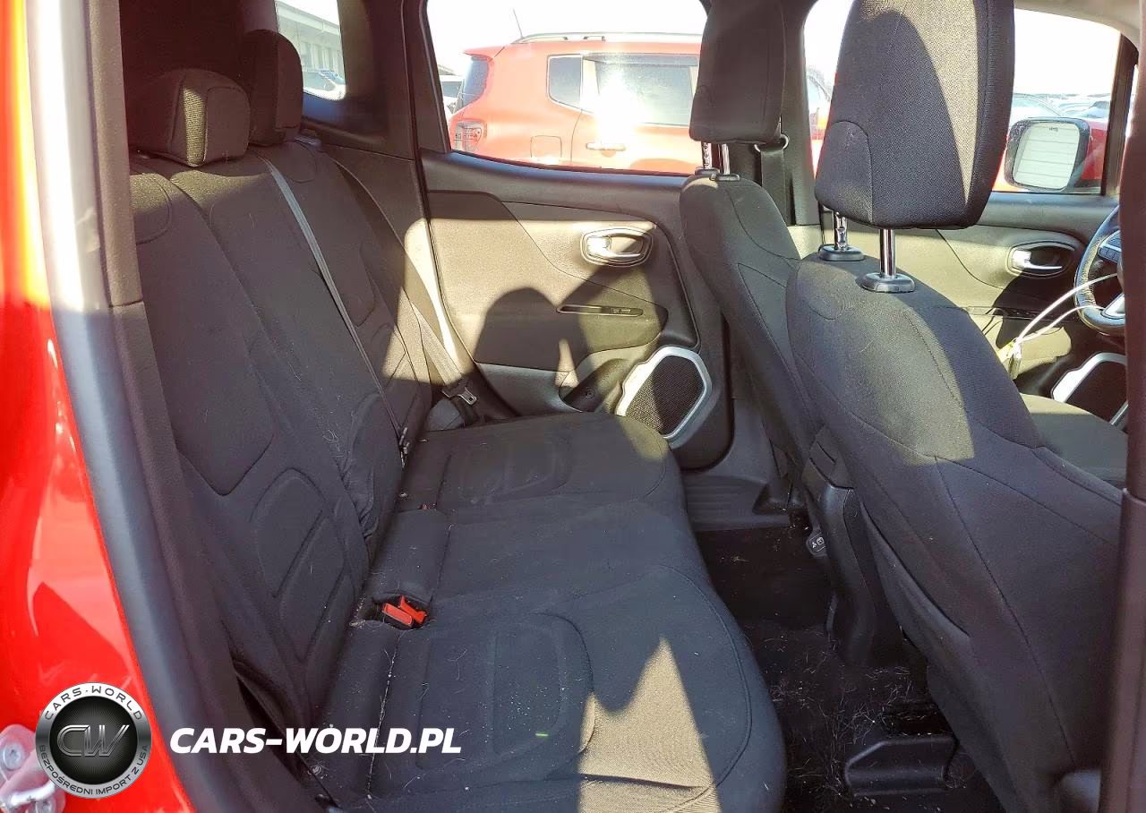 2018 Jeep Renegade Latitude VIN:ZACCJBBB8JPH67627 - 11